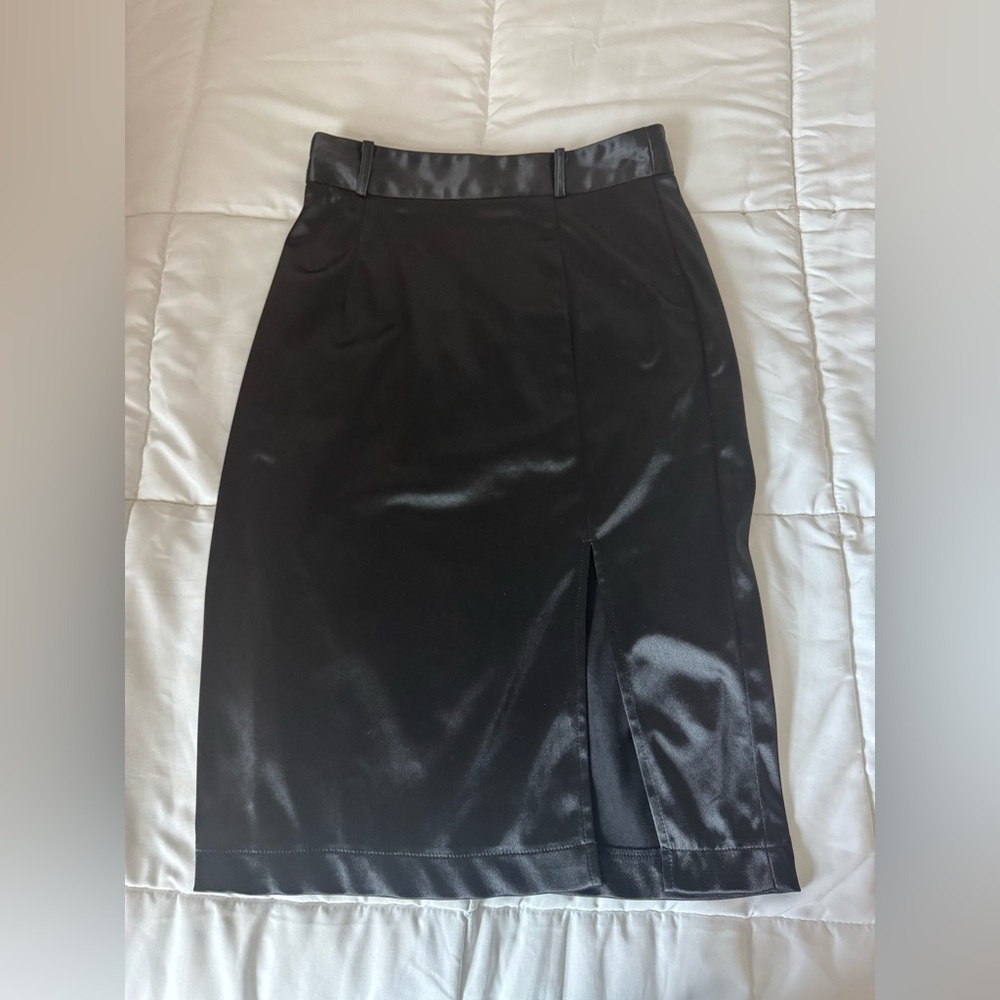 Sexy Black Silk Skirt!